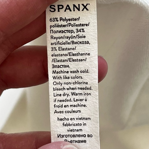 SPANX Perfect Length Top, Dolman 3/4 Sleeve Size Medium Minimalist Contemporary - Picture 6 of 9